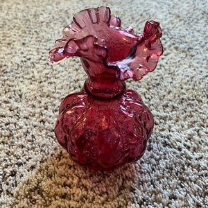 Vintage Fenton Glassware vase
